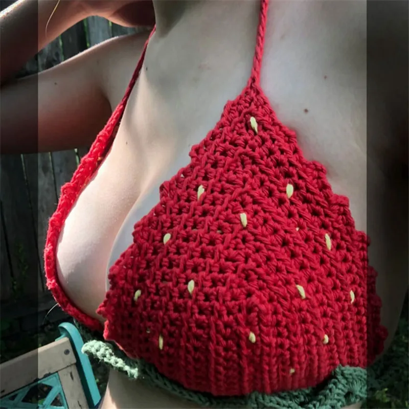 2023 Sexy Crochet Swimsuit Strawberry Bandage Crop Top Women Camis Summer Handmade Knit Tank Top Beach Bikini Top Bra Customed