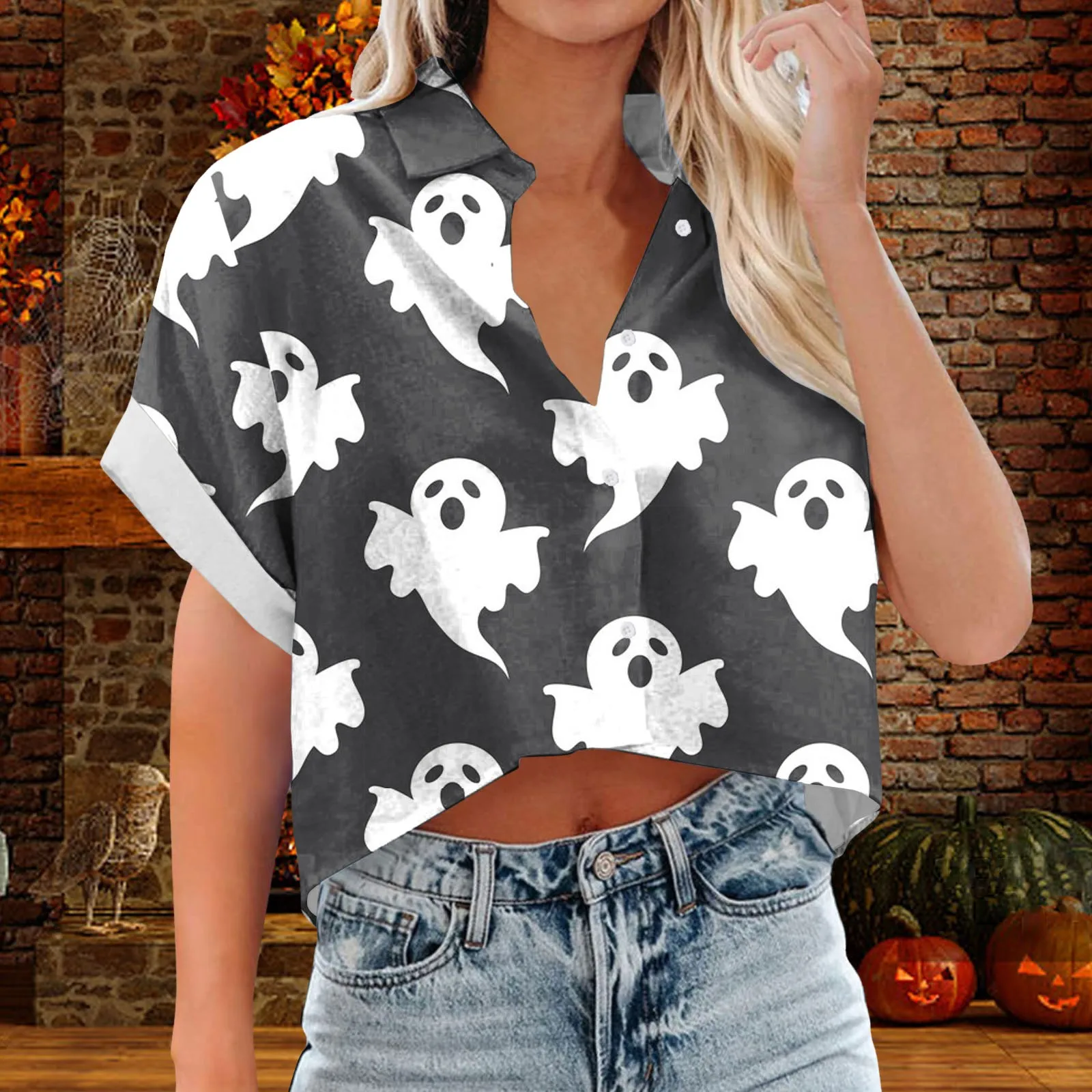 Women's Button Down Cropped Shirts Short Sleeve Casual Crop Tops Halloween Ghost Bloody Letter Prints Lapel Blouse Casual Shirt