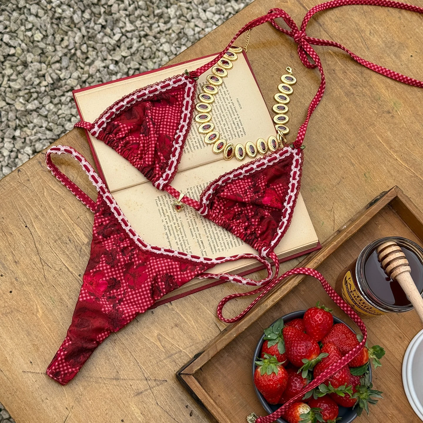 Micro Bikinis 2026 New Swimwear Women Swimsuit Sexy Brazilian Bikini Set Solid Blue Beachwear Bathing Suit Halter biquini Female