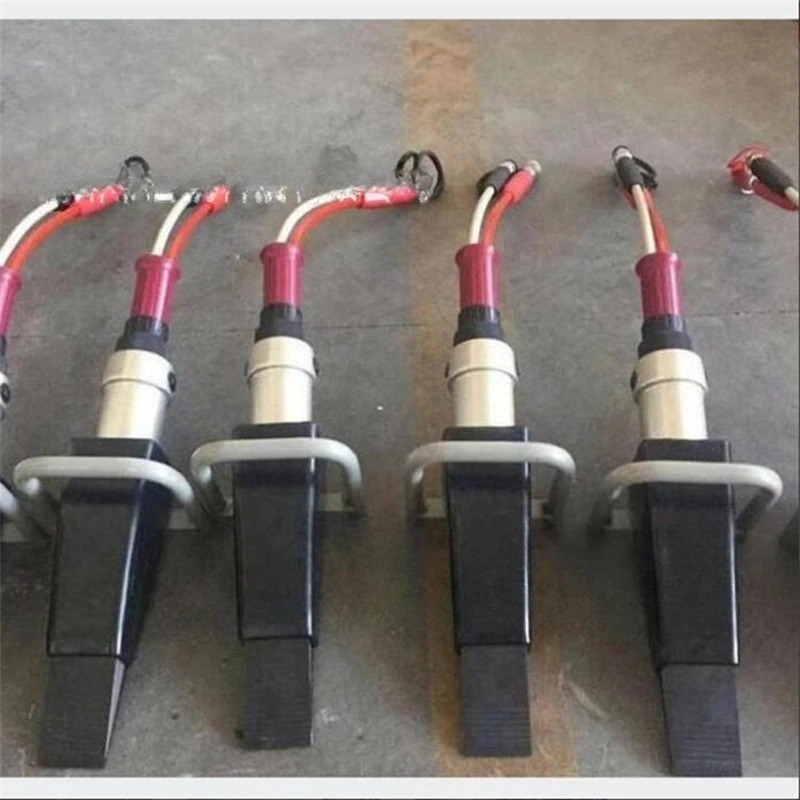 Hydraulic seam opener, door-breaking seam opener, portable universal joint expansion pliers