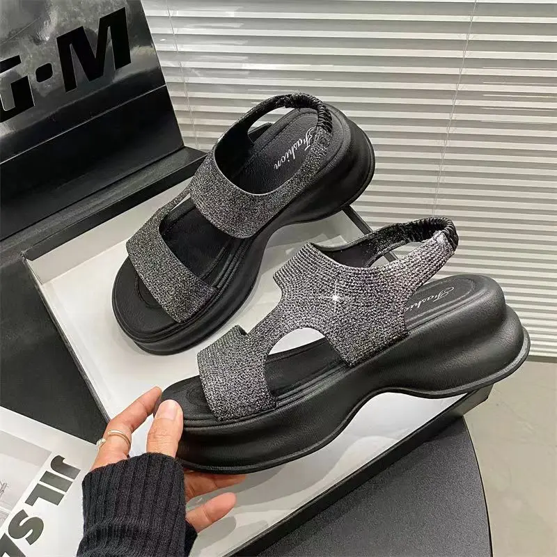 2024 New Women's Summer One Word Rhinestone Thick Soled Sandals Soft Sole Non Slip Elevator Outdoor Beach Sandals Modern Sandals