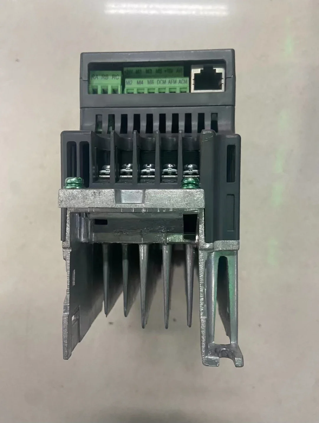 VFD022EL21A Used Delta inverter 2.2kW/3HP operation function OK
