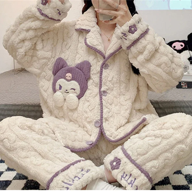 

Kawaii Sanrio Kuromi Pajamas Sweet Anime Cartoon Students Winter Velvet Thickened Warm Girls Cardigan Outside Wear Loungewear