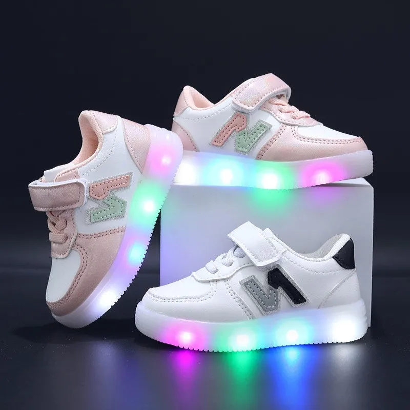 Fashion New Style Children Led Shoes Kids Girls Sneakers Boys Lighting Shoes Girls Casual Shoes Toddler Anti-slip First Walkers