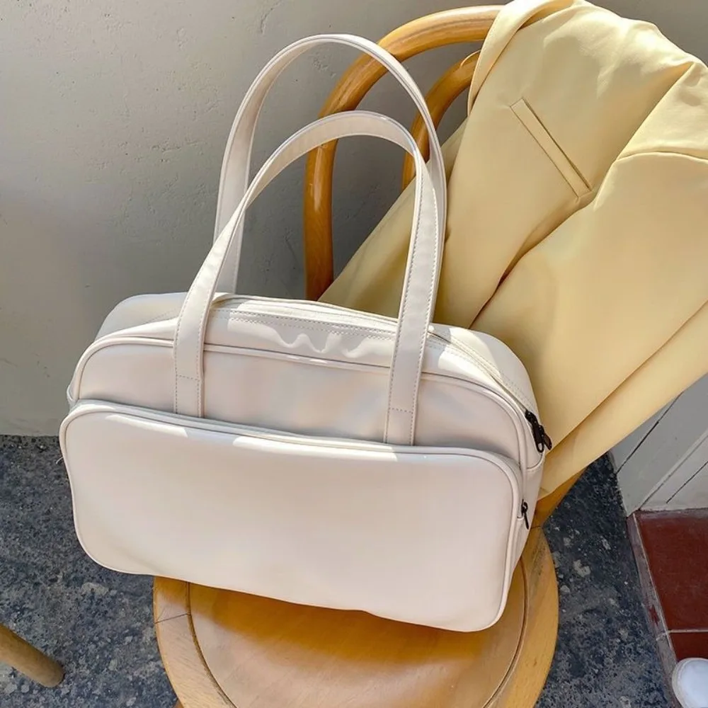 

Sweet Fashion Large Capacity Tote Bag Handbags Korean Leather Shoulder Bag Luggage Bag Travel Big Bag Girls
