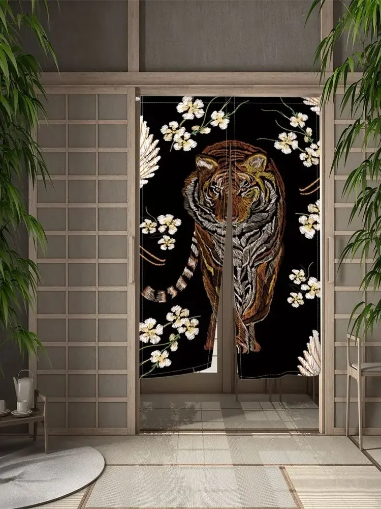 Tiger Animal Door Curtain Wildlife Leaves Partition Hallway Entrance Doorway Curtains Japanese Room Decor Hanging Half-Curtain