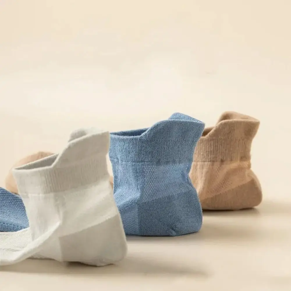 Calcetines cortos diarios con pestañas para las orejas, calcetines antideslizantes y transpirables para hombre, calcetines de malla absorbentes para el sudor, verano