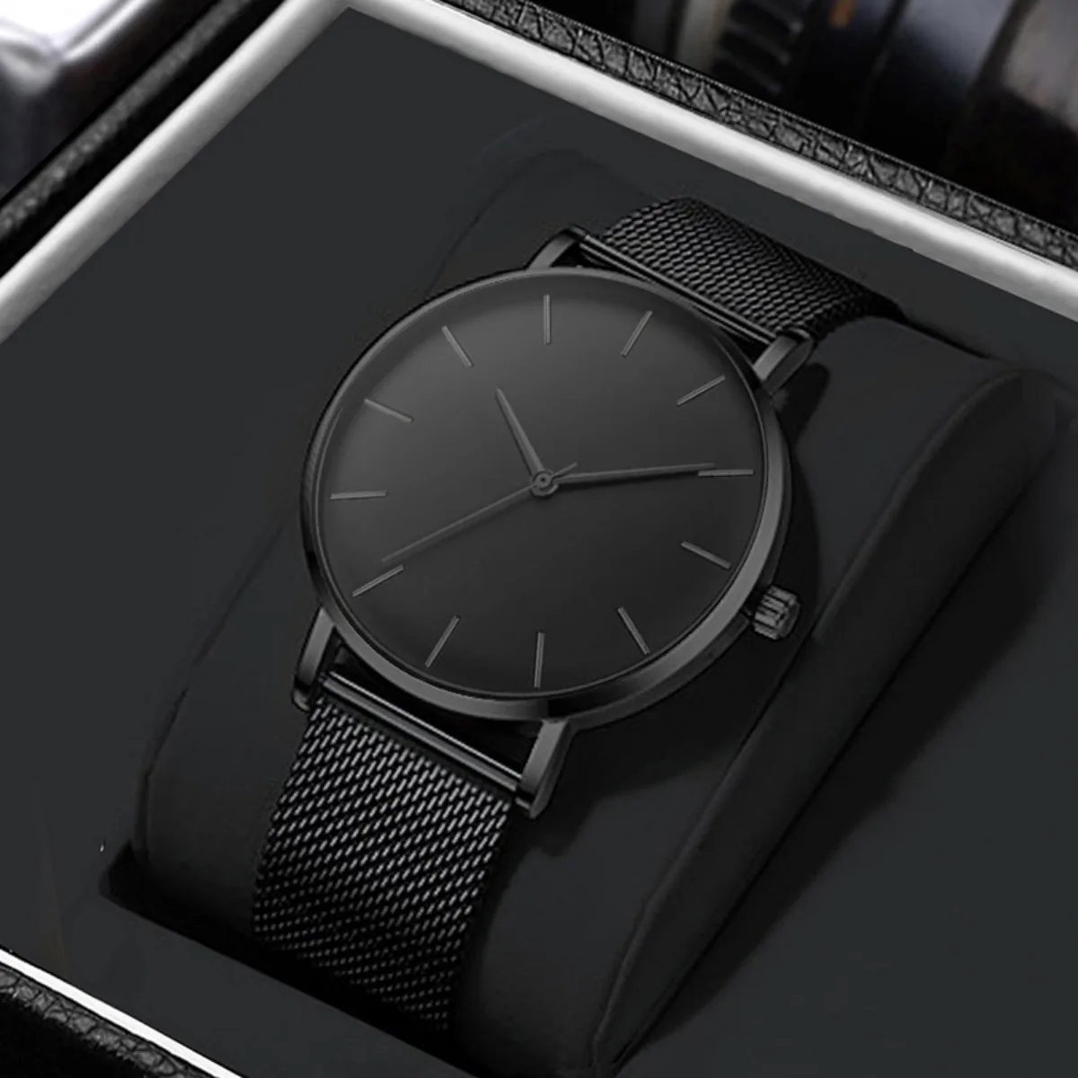 DEYROS 4 Pieces/Set Stylish Casual Men's Quartz Watch Black simple round men's watch for friends and as a birthday gift