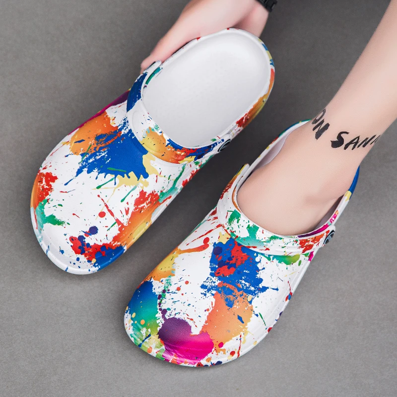 

Обувь шеф-повара Нескользящая и маслостойкая рабочая обувь Ленивые тапочки Повседневные модные тапочки One Step Модная садовая обувь для пляжа 36-45