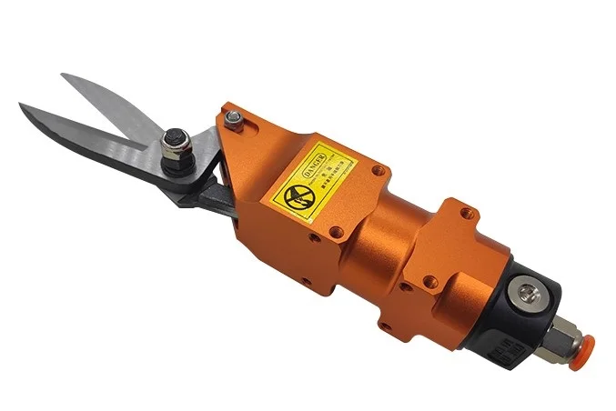 AM-10/XG-23A Pneuma…