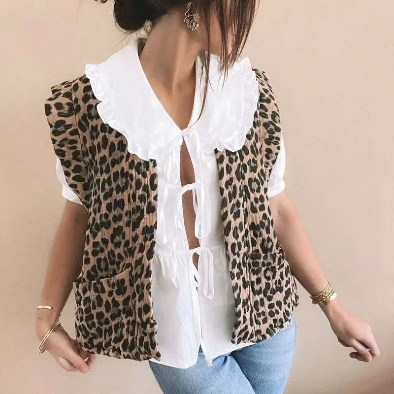 TRAF Women\'s Vest Spring 2024 Leopard Print Waistcoat V-Neck Short Sleeve Cardigan New In Outerwears Elegant Fashion Ladies Vest