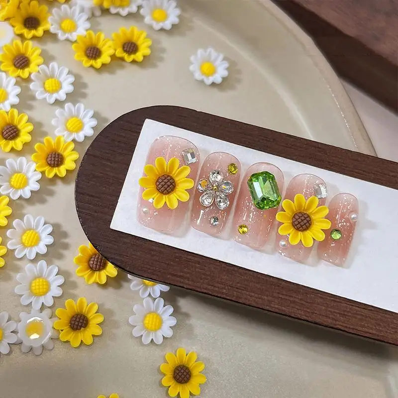 3D Sunflower Nail Art Summer Creativity for Unique and Fun Flower Designs