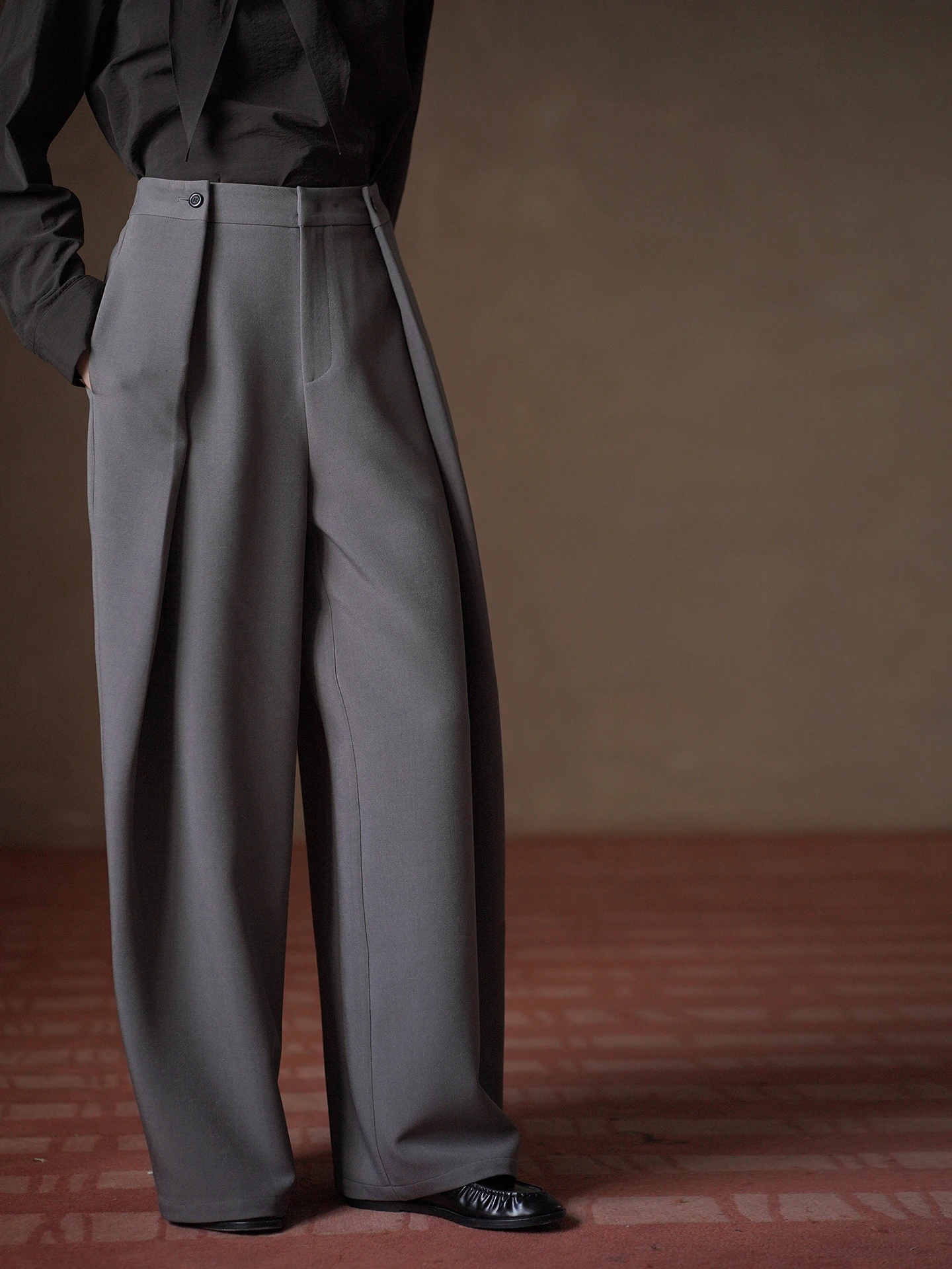 High-Definition Sculpture Suit Pants Wide Leg Pants Slimming Cut Meat Concealing Pleated High Waist Commute Pants