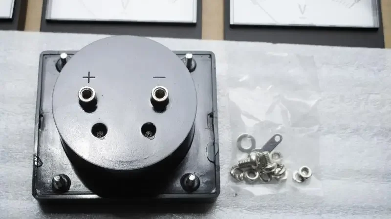 Meteran Mekanik FUJI Analog 3V DC Voltmeter FA-52 Jepang Benar-benar Asli