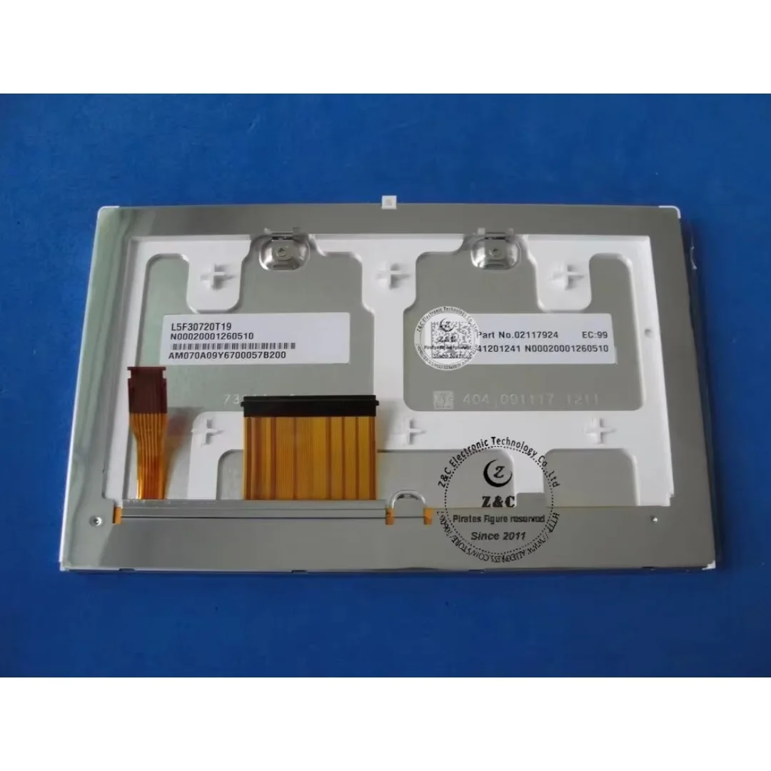

L5F30720T04 L5F30720T08 GCX062AKM-E GCX062AKQ-E Абсолютно новый оригинальный 7-дюймовый автомобильный ЖК-дисплей для Porsche Cayenne Panamera PCM 3.1