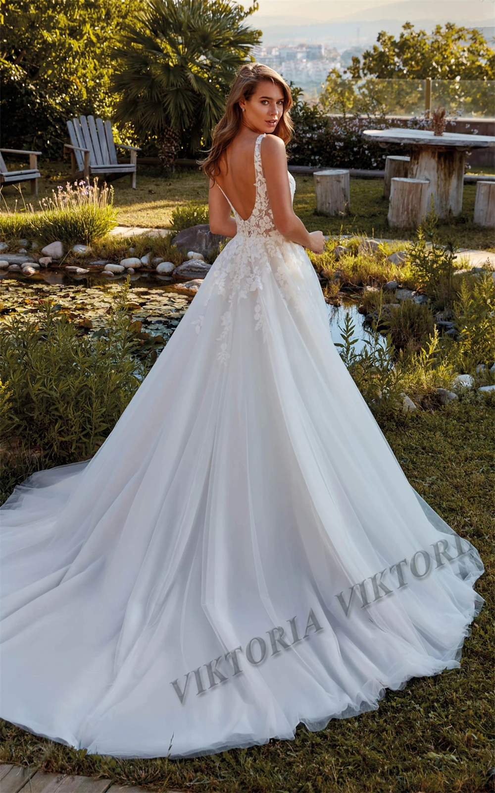Stylish Backless Wedding Dresses For Women Bride Sleeveless V-neck 2026 A-LINE Appliques Robe De Mariée Drop Shipping