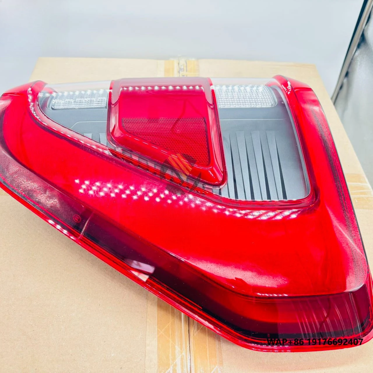 

Cost-effective Auto Lighting System Car Right Standard Tail Light Asia-Pacific Region NL3Z-13404-A for Fo-rd F-150
