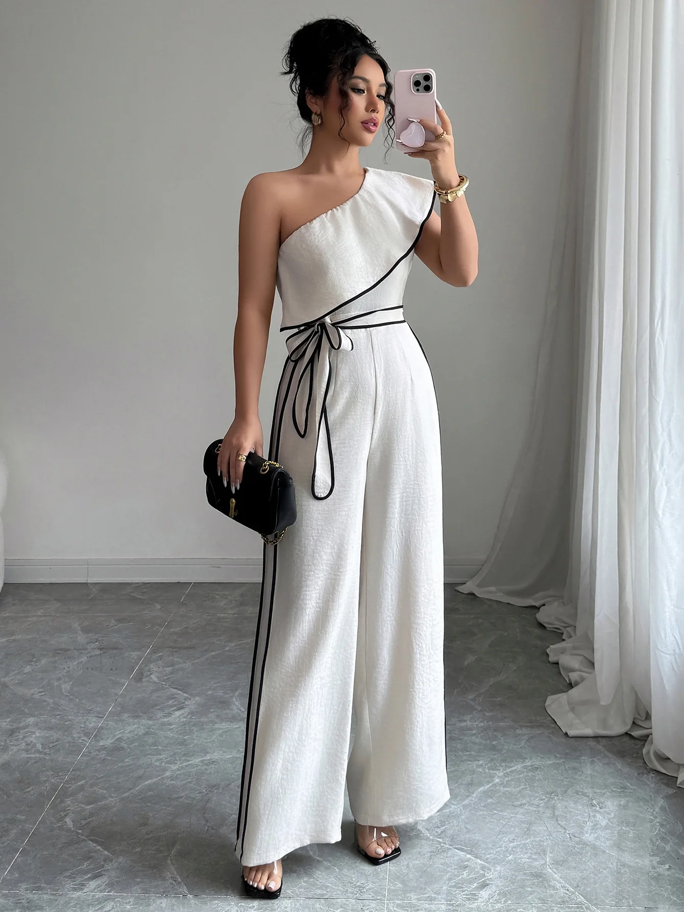 

Summer Women's Contrast Trim One-Shoulder Jumpsuit Self Tie Belt Mid Waisted Wide Leg Romper