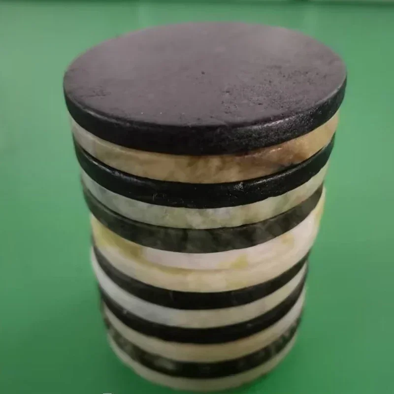 30pcs เล่นเป็ดและ Drakes หินข้ามหิน Skimming Championships เครื่องมือ River บิน-หินลอยน้ําหิน Duckstone