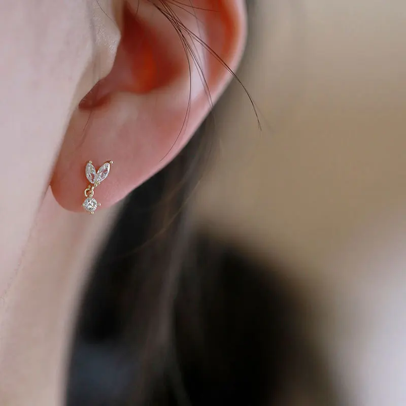 French Sweet Crystal Leaves Hypoallergenic Stud Earrings for Women Gold Silver Color Ear Piercing Jewelry Party Gifts