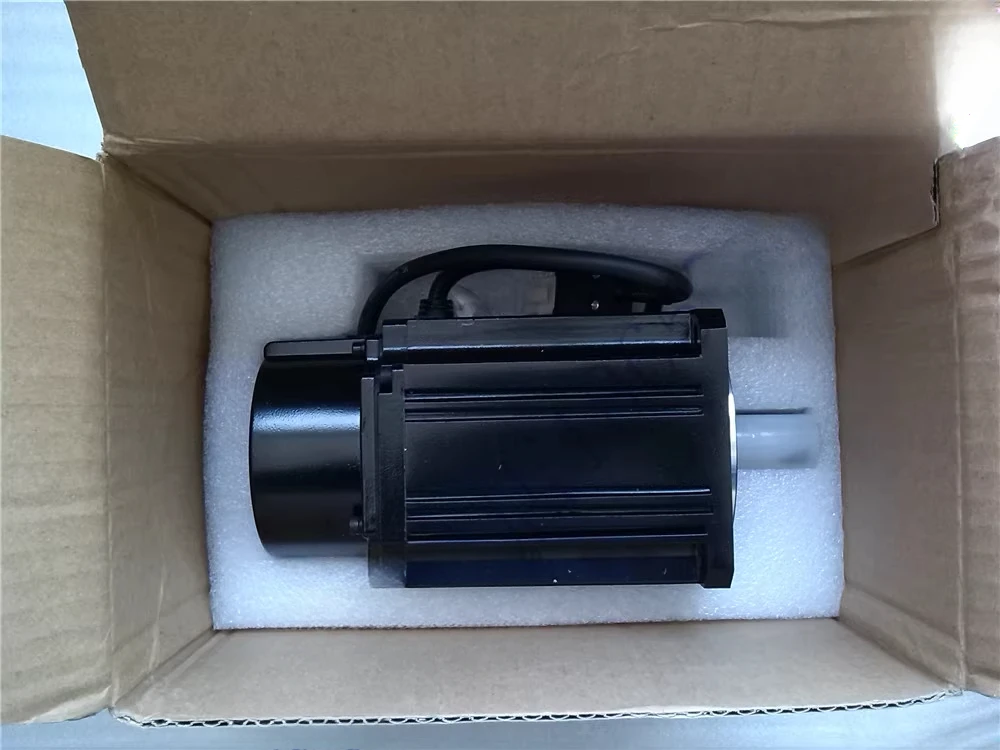 Servo motor 750W JSMA-LC08ABK00/01