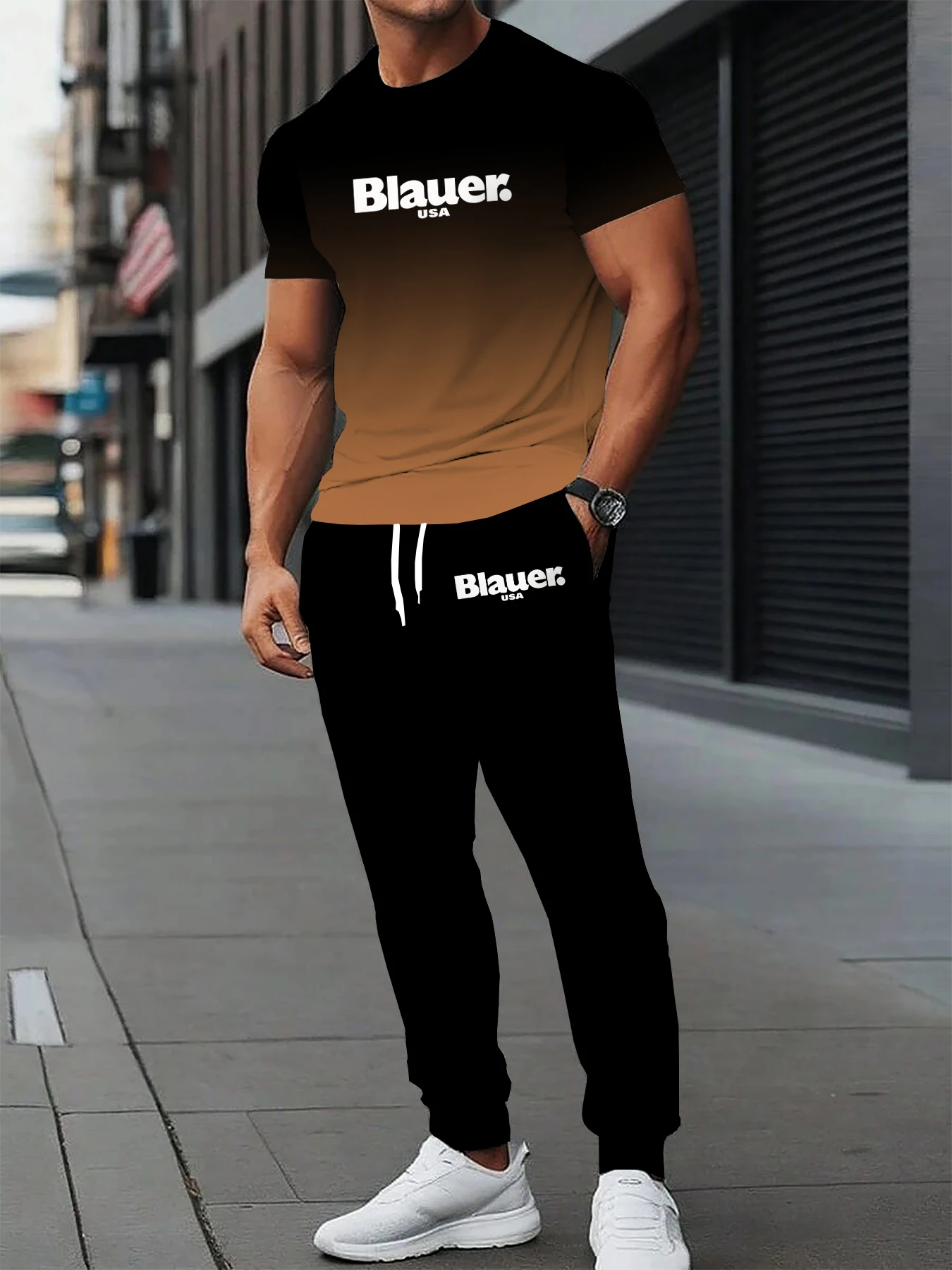 

Men's casual short sleeved pants set with round neck gradient design micro elastic fabric and pockets for summer casual wear