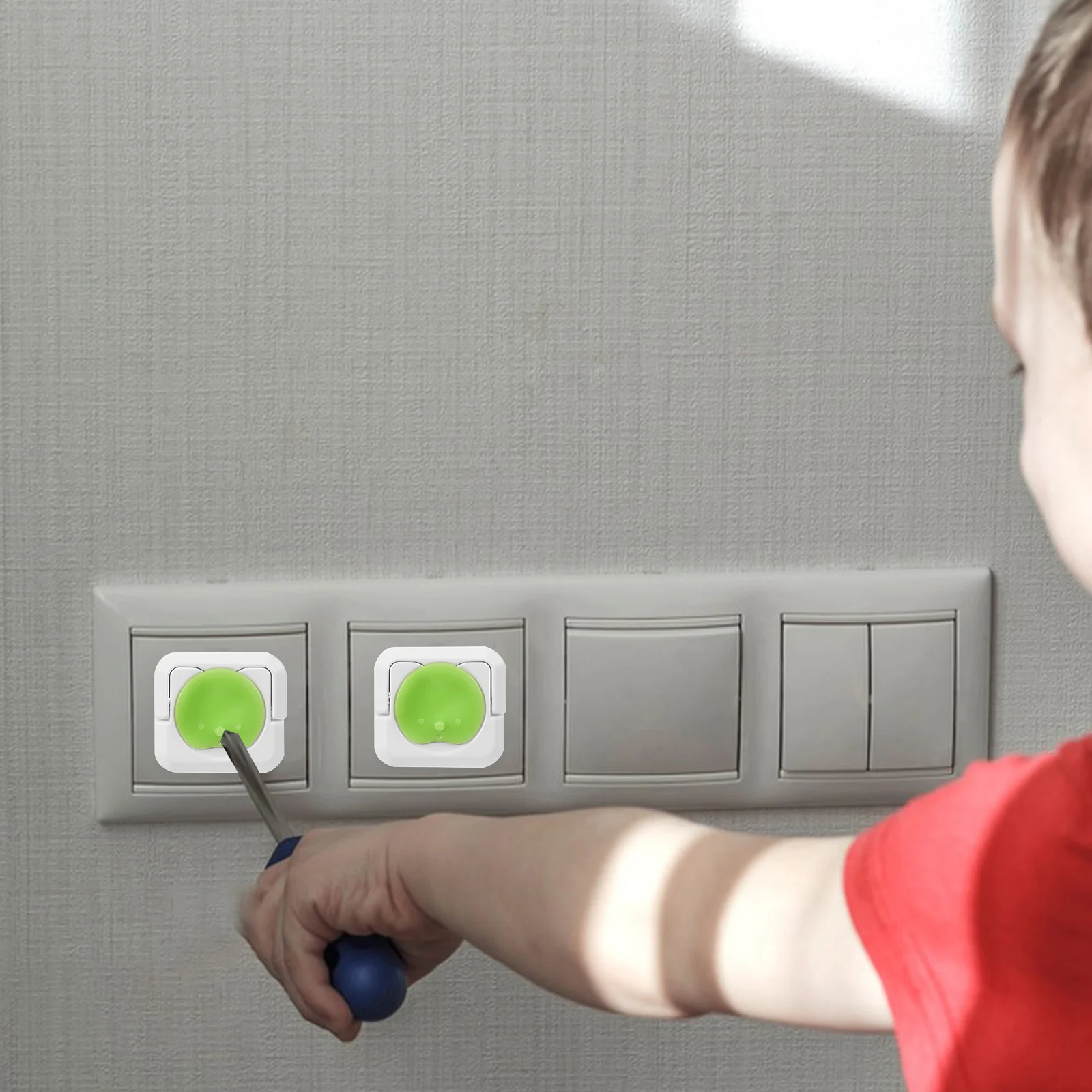 

24pcs Plastic Outlet Covers for Kids Baby Proofing Plug Protectors 2 3 Prong Sufficient Insulated Corrosion Resistant Easy