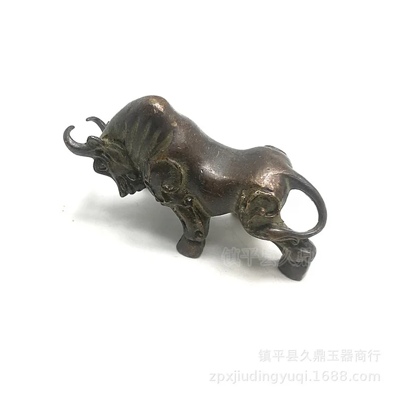 Bronzeware, Ox Ornaments, Miscellaneous Antique Bronze Collectibles, Collectible Pieces for Handling