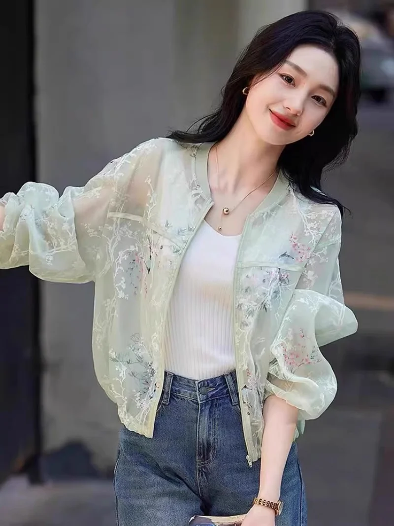 Ice Silk Printed Baseball Collar Sunscreen Jacket For Women Summer 2025 New Loose Transparent Thin Air-Conditioned Shirt w100
