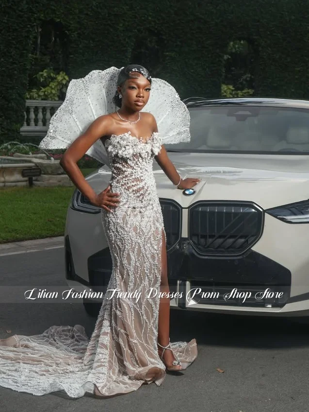 Customized Nude Glamorous Beaded Black Girl Wedding Dress Luxurious Seductive Lace Strapless Bridal Gown Evening Gown Engagement