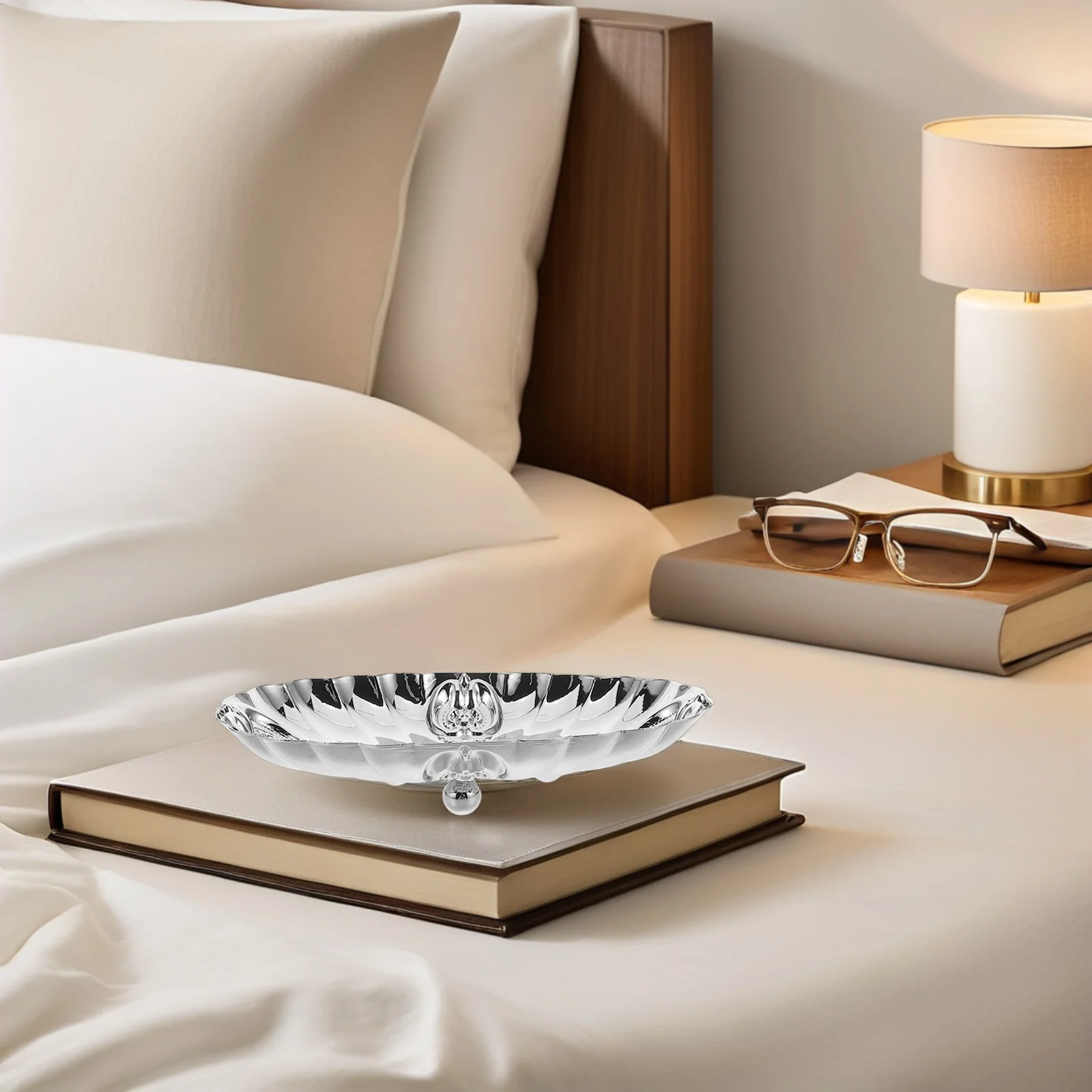 

European Jewelry Tray Ring Dish Bedside Organizer Dresser Trays for Bedroom Decorative Holder Plate Vanity Decors