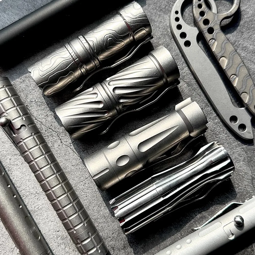 

1PC. 1800LM Titanium EDC Flashlight LH351D CRI90+ 5 Modes 18350 Powered (Battery Not Included)