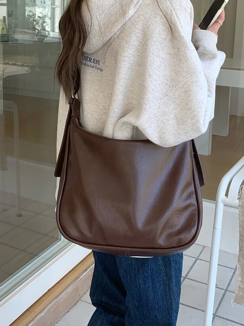 CGCBAG Fashion Lage Capacity Cross Bag For Women Simple Solid Luxury Designer Tote Bag Wysokiej jakości torba na ramię ze skóry PU