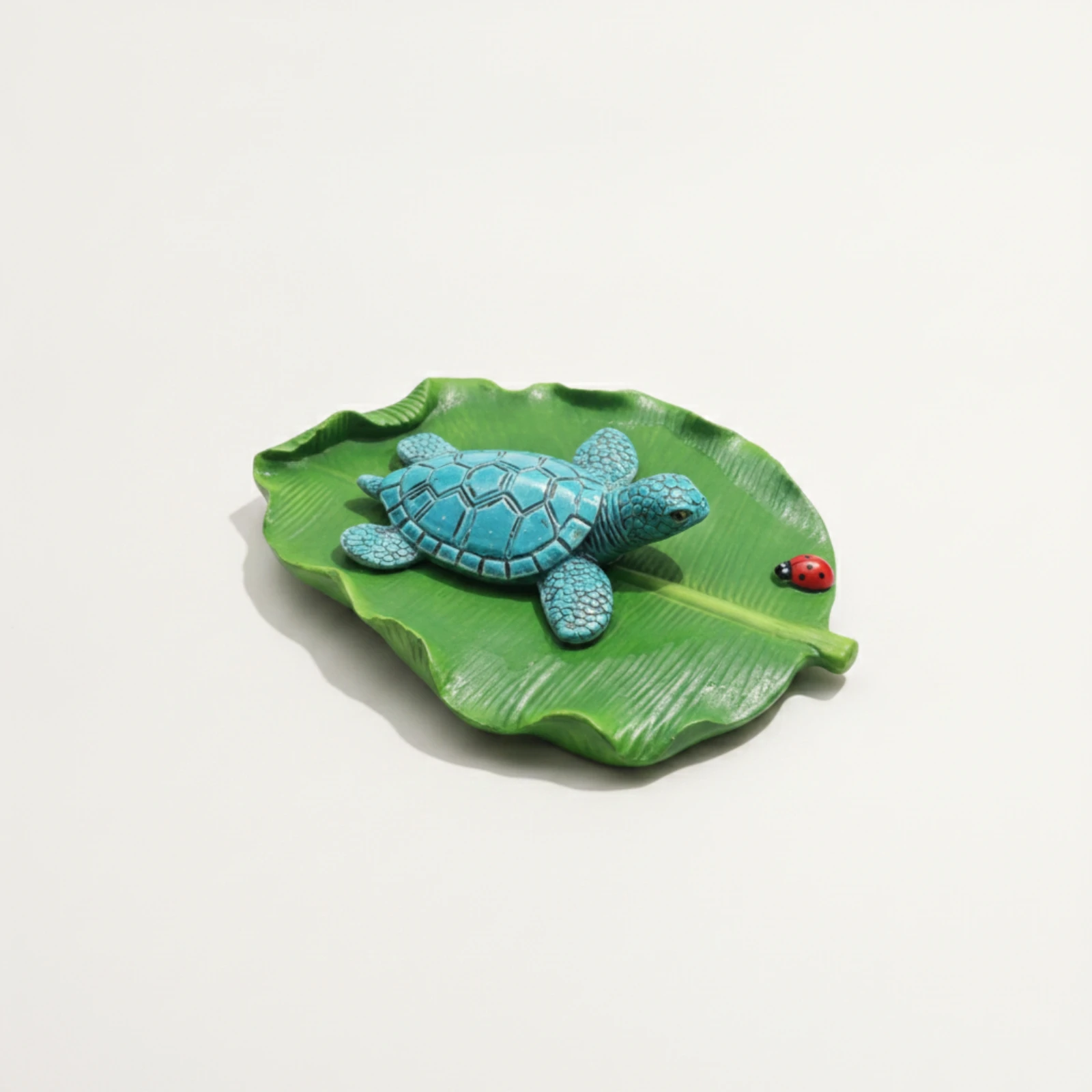 Floating Turtle Ornament Waterproof Aquarium Ornament with Lotus Leaf Water Landscape Decoration Compact for Pond Owners