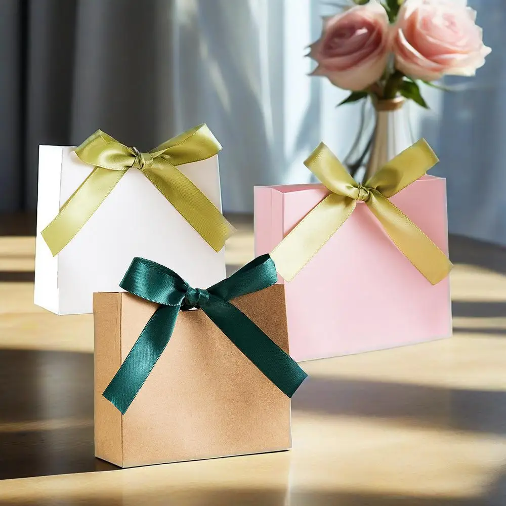 

New White Pink Cardboard Gift Pack Bag Jewelry Shopping Bags with Bow Tie Ribbon Wedding Candy Favor Bag Women Perfumes Pouches