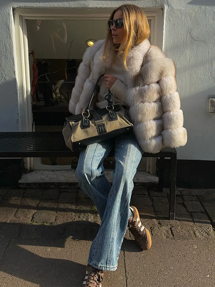 Women's Faux Furry Coat Fashion Autumn Winter Woman Round Neck Short Artificial Fur Jacket Ladies Thick Warm Outerwear 2025 New