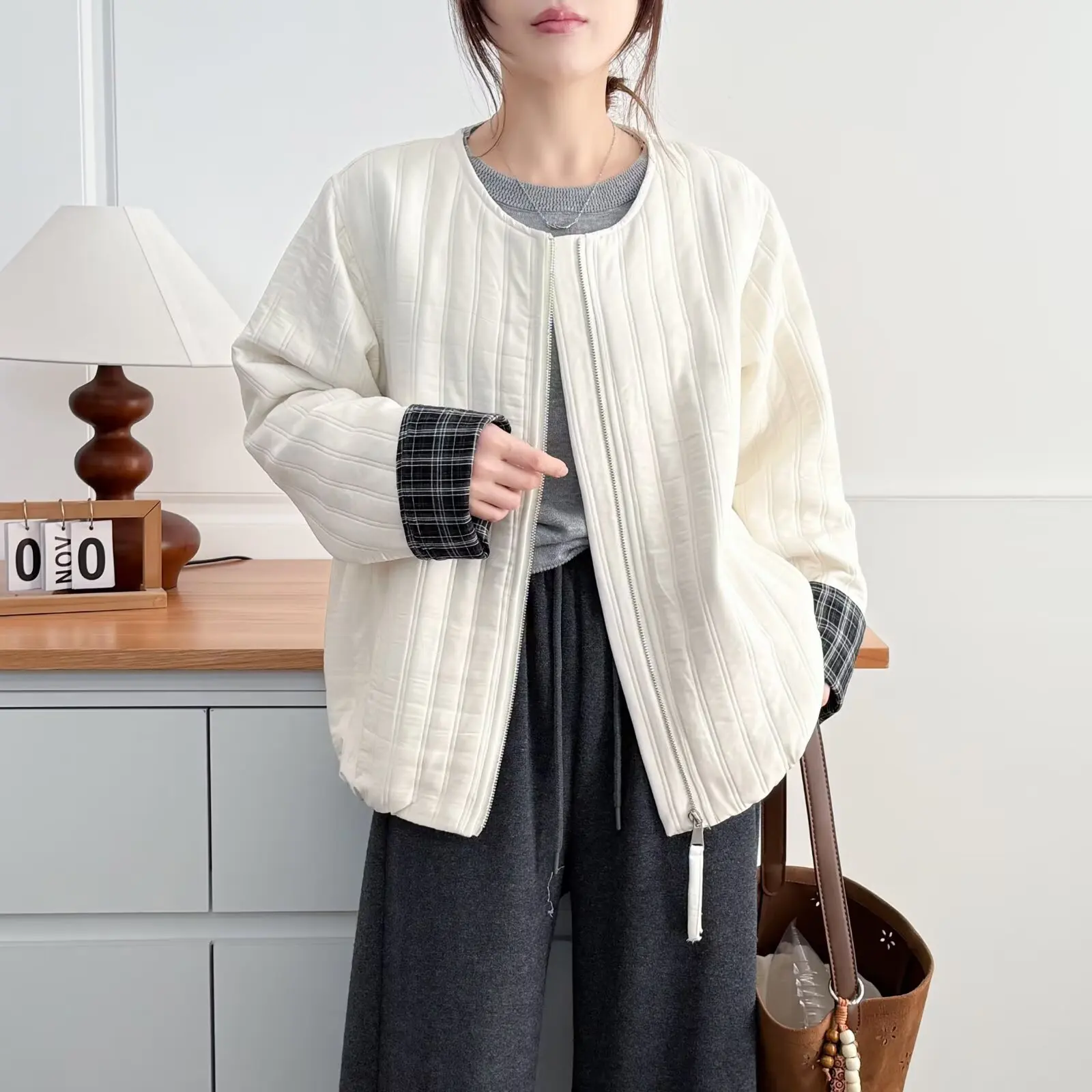 

XXXXL Fashion Plus Size Women's Parkas 2025 Autumn Winter New Collarless Chic Padded Jacket Vertical Stripes Warm Quilting Coat