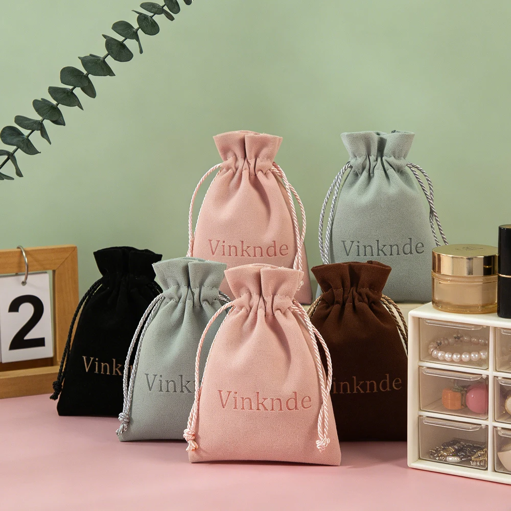 

50 шт./лот, сумка на шнурке из микрофибры, замшевая упаковка для ювелирных изделий для косметического украшения для рождественской вечеринки, свадебный подарок