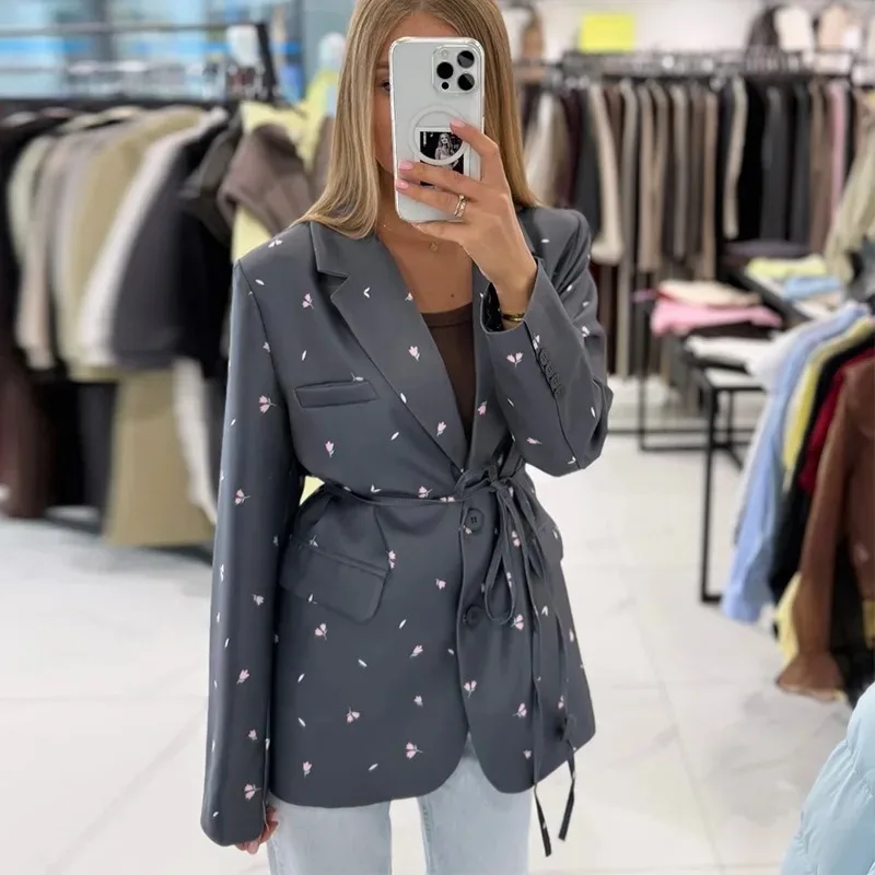 

2025 Fashion Women's Autumn New Stylish Sweet Floral Tie Slim-Fit Long Sleeve Blazer Top