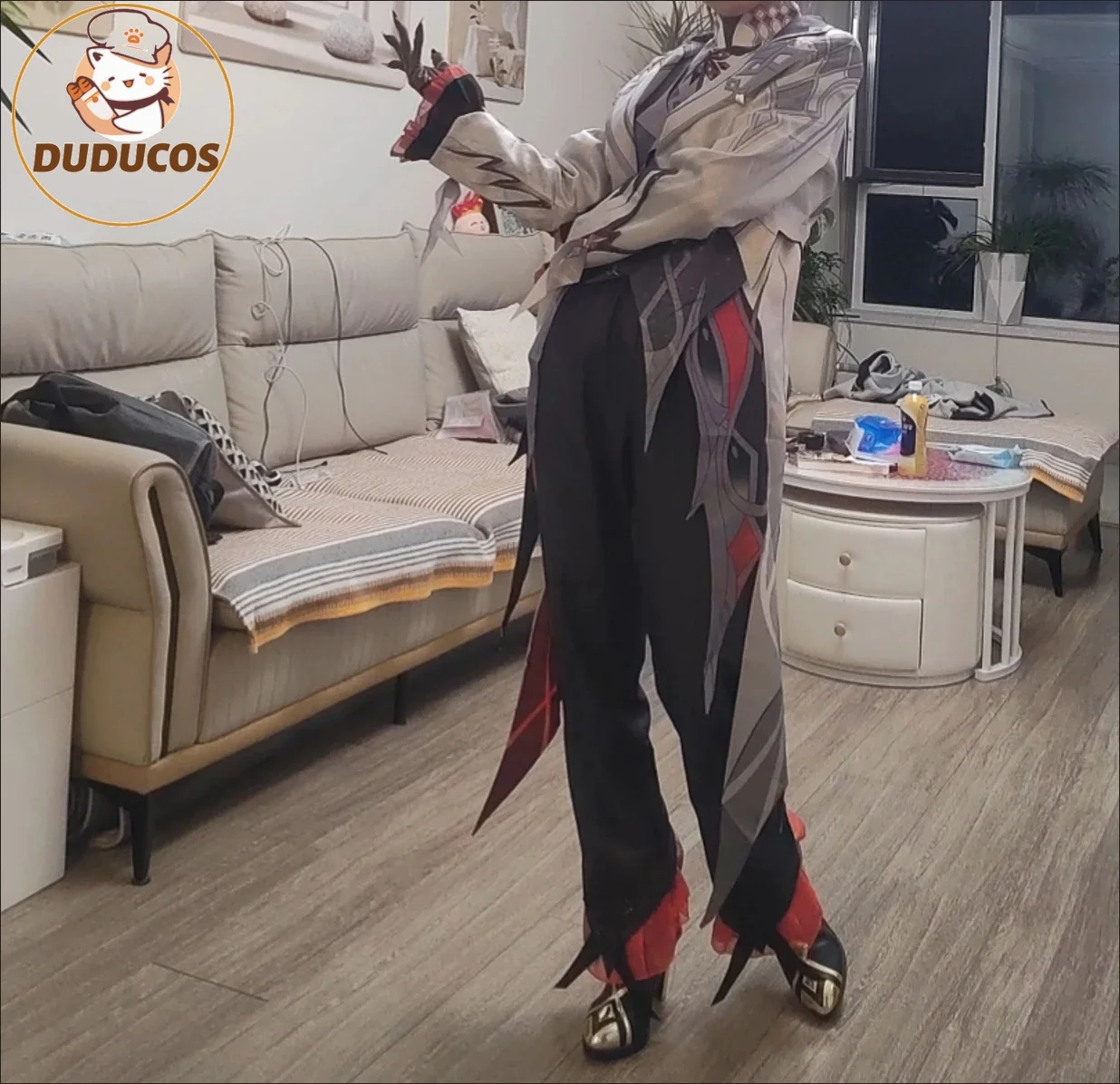 NA STANIE Arlecchino Cosplay Gra Genshin Impact【S-2XL】DUDU-N Damski Kostium Halloween Fatui Harbinger Arlecchino Rekwizyt Peruka