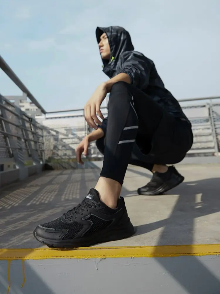Męskie buty do biegania Xtep Obuwie sportowe Męskie lekkie amortyzujące buty na co dzień Buty studenckie 879119110110 — zdjęcie 2