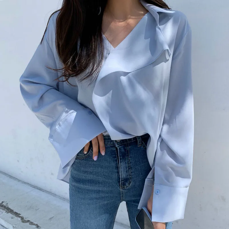 

Элегантная женская блузка с V-образным вырезом и длинными рукавами, свободного кроя, в модном весеннем стиле, с асимметричным дизайном, универсальный топ для женщин.