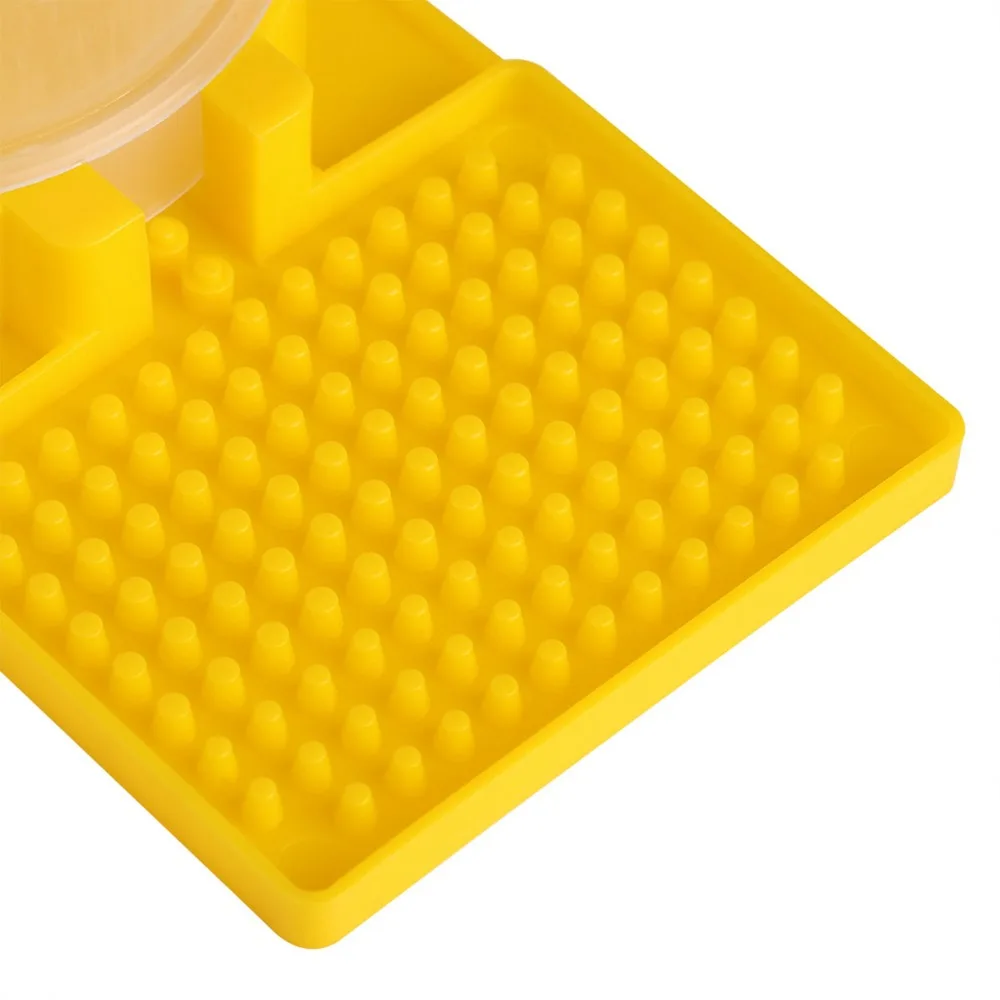Easy Clean Surface Plastic Bee Feeder Lightweight Non-Toxic Finish Beehive Feeder Durable Beekeeping Equipment Apiary