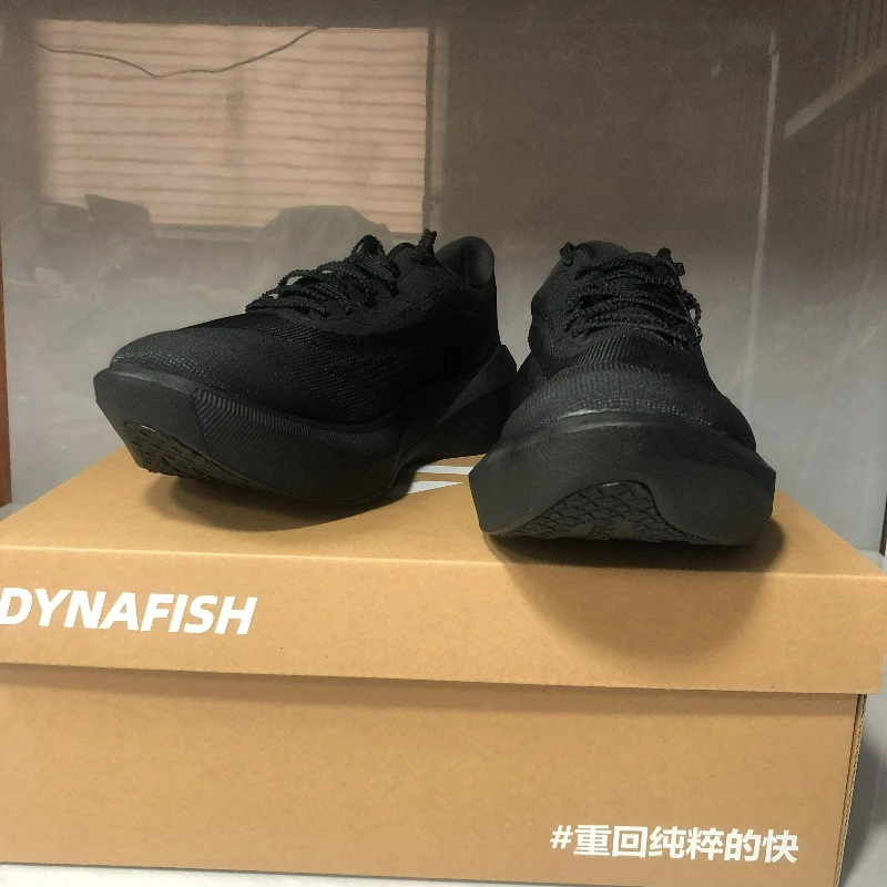 Professional Running Shoes For Men Women Luxury Brand Training Shoes Unisex Super Light Gym Sneakers Couples Athletic Shoe