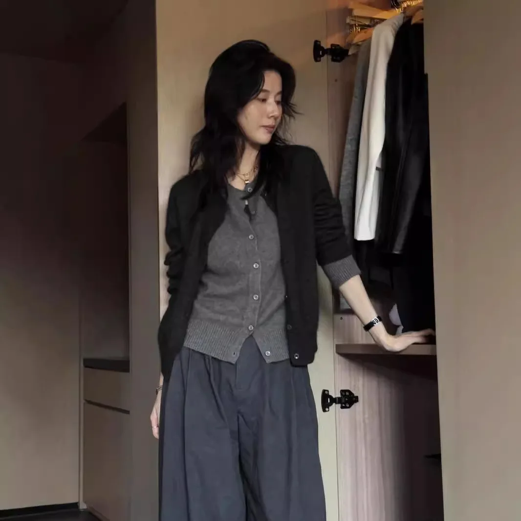 

100% Pure Wool Fake Two-Piece Lazy Sweater Cardigan Dark Gray High-Quality Wool Knitted Top Women's Design Sense Simple Commutin