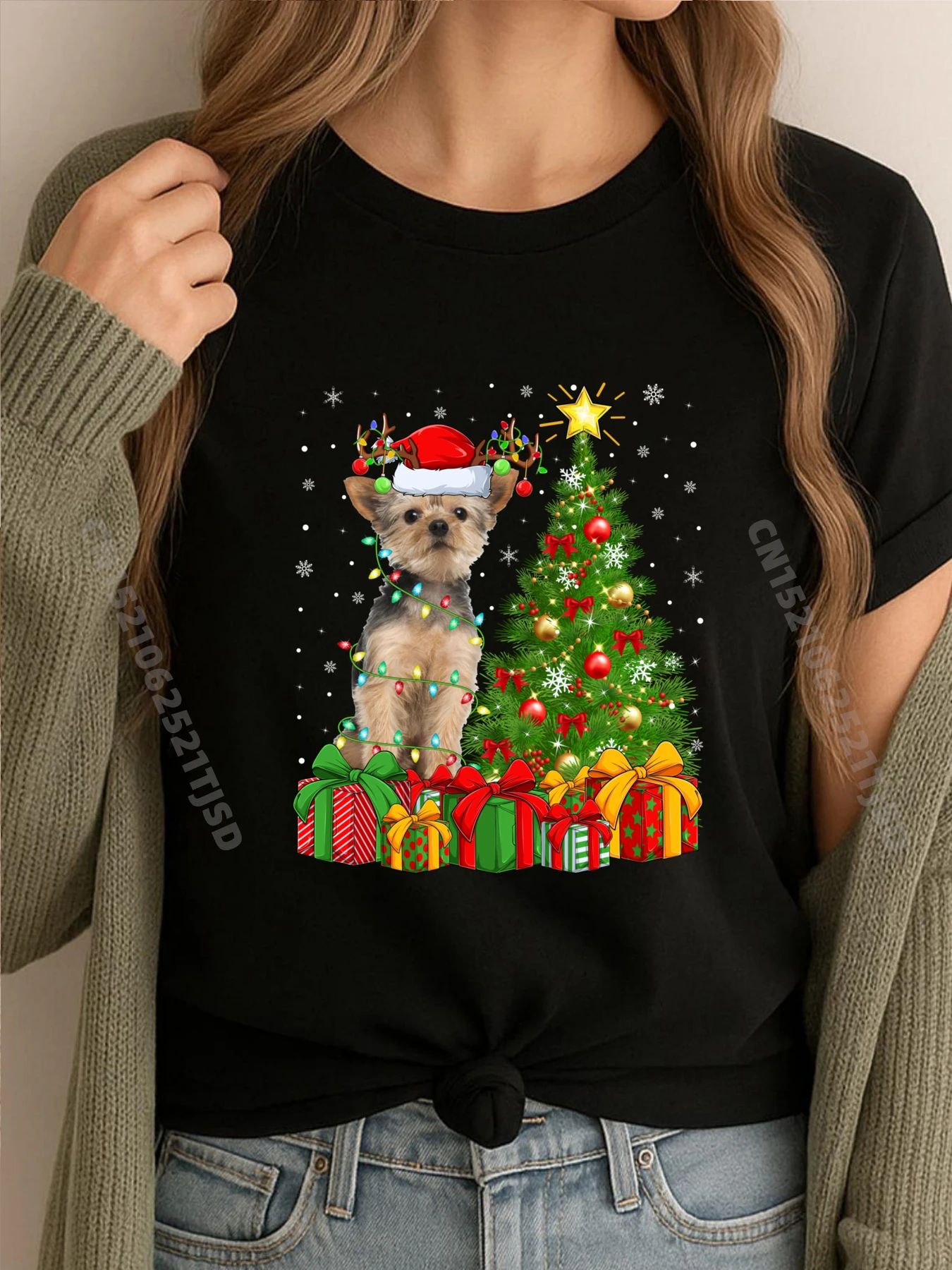

Yorkie Dog Освещение Рождественская елка Шляпа Санта-Клауса Yorkie Christmas Милая футболка большого размера Винтажные футболки Дизайн