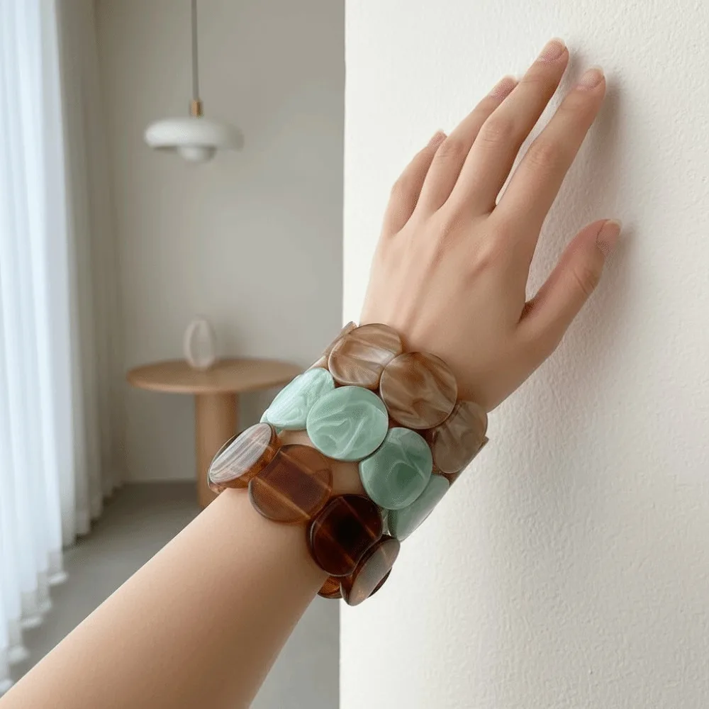 Lightweight Chunky Resin Bangle Translucent Hand-polished Marbled Stretch Bracelet Water-resistant Asymmetrical