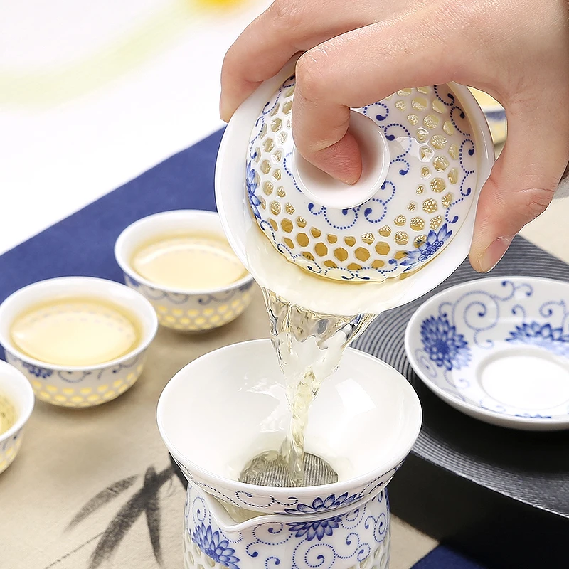 青と白のセラミックティーポット gaiwan ティーカッププーアル中国カンフー茶セット、スプーン