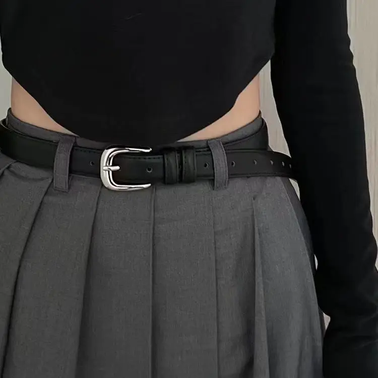 Modischer, schlichter und eleganter Damengürtel – Retro-Gürtel im koreanischen Stil mit glänzender silberner Schnalle, perfekt für Studenten – Detail 3
