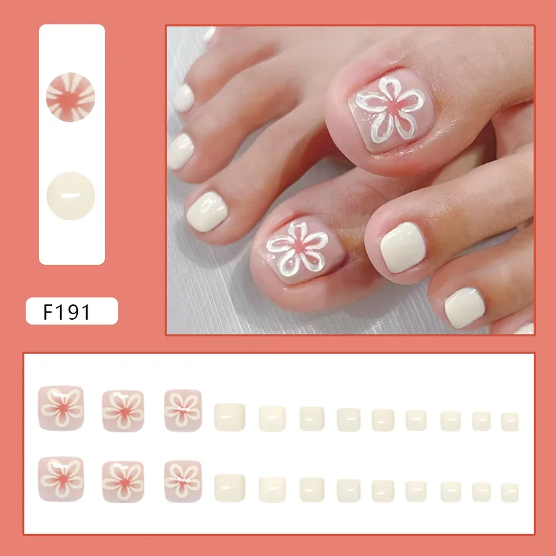 24 шт. Кремово-цветочные ногти на ногах — молочно-белая основа с нежными цветами, мягкая и мечтательная эстетика (размерная посадка)